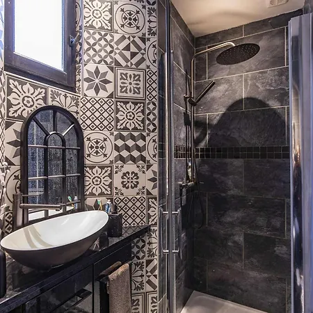 T2 Cosy, Renove, Pres Des Thermes Et Randonnees - Fr-1-401-309